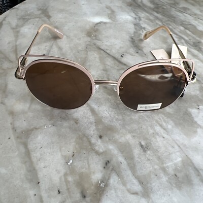 NWT BCBG Sunglasses BCBG Square Tortoise Shell Square Sunglasses NWT  main image 2