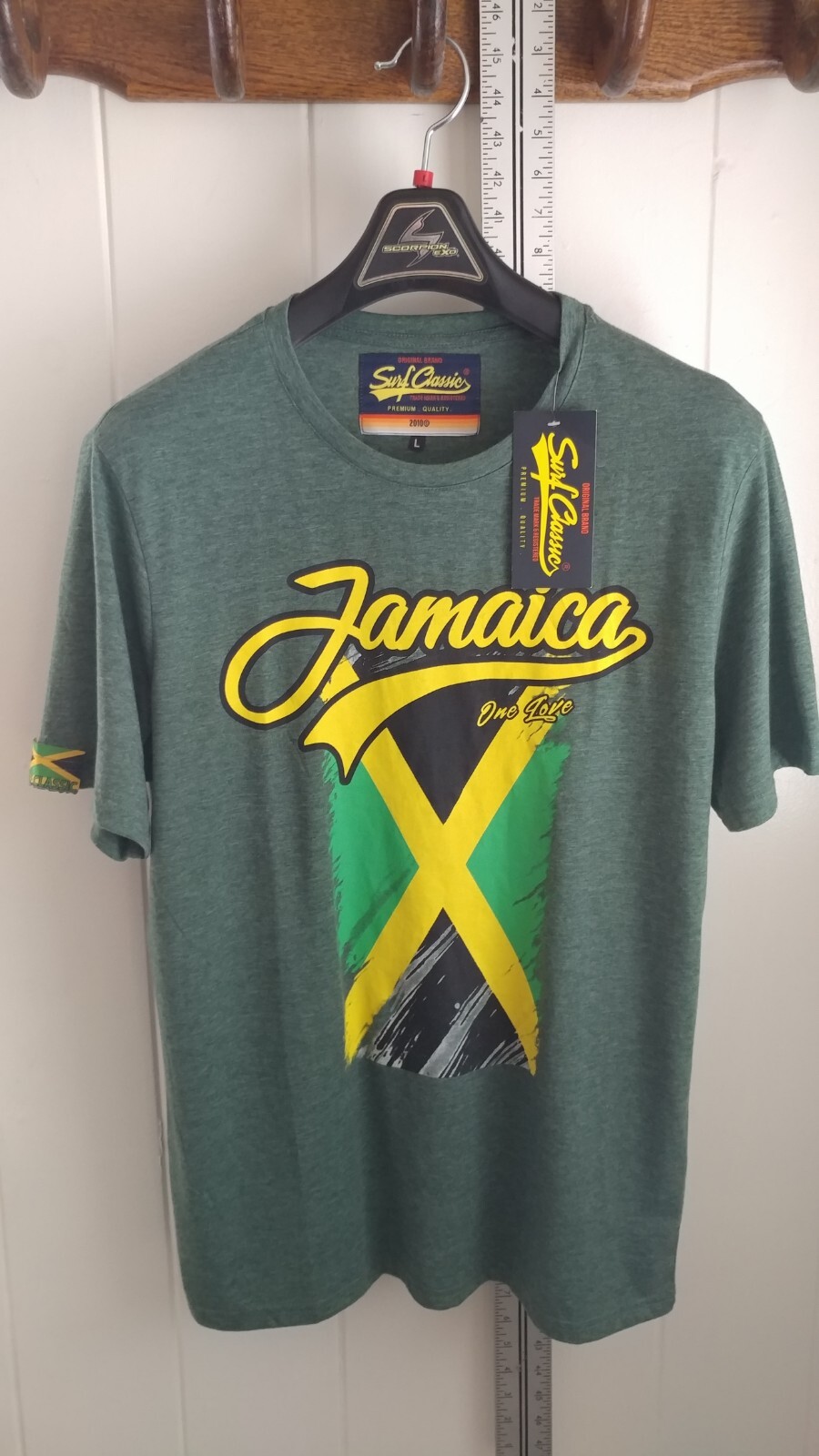 ALTRA T shirt uomo Giamaica taglia L grande surf classici verde One Love. Nuovo altro con etichetta