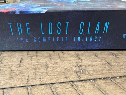 Beautiful Rare THE LOST CLAN TRILOGY Omnibus 3 in 1 Olivia Wildenstein pb 2018 - Picture 2 of 4