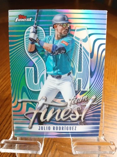 2026 Topps Finest Julio Rodriguez Base (RAW)