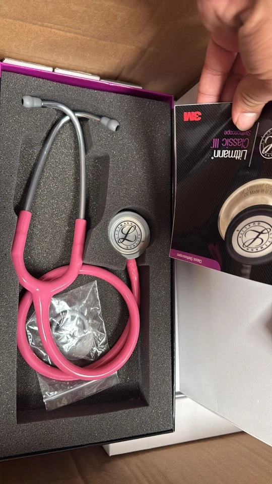 Estetoscopio de Monitoreo 3M Littmann Classic III, Rosa Perla, 5633 Foto 2 de 4