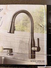 Delta Marca Pull Down Kitchen Faucet 19780Z-SPSD-DS New In Box