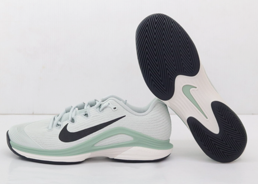 Nike Zoom Vapor 12 Hard Court Men's Tennis Shoes Sports Training