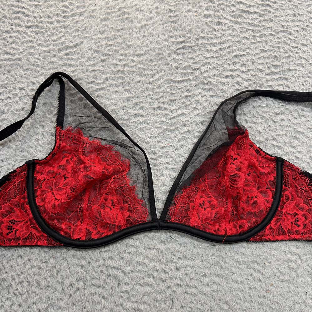 Soma Bra 34D Plunge Breathtaking Unlined Plunge  Red Black Lace
