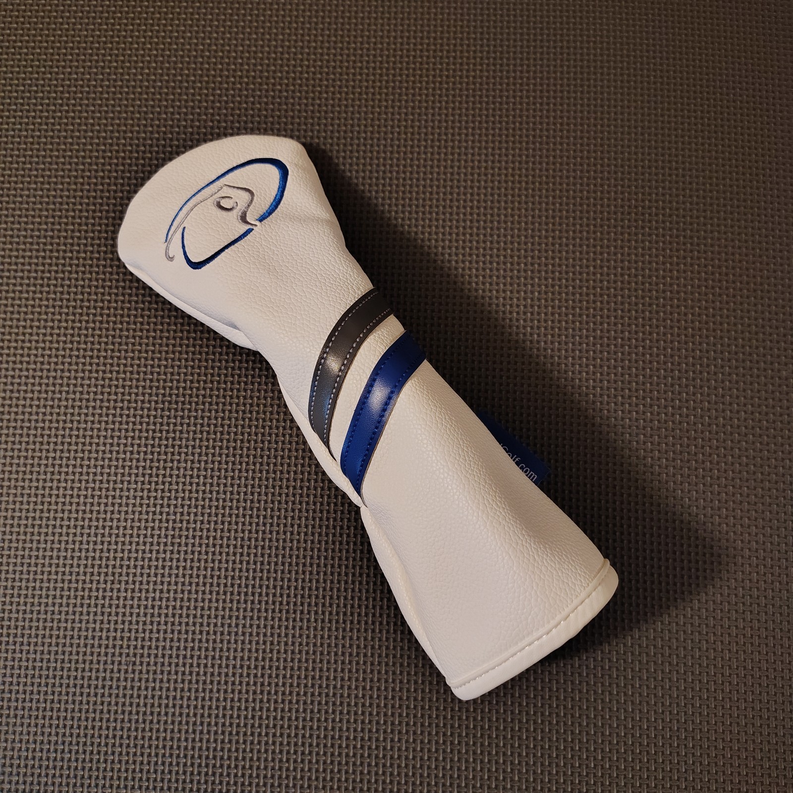 Global Golf White Stripes Hybrid Utility Head Cover / Nice Used Condition