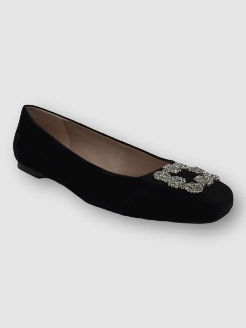 Neiman marcus ballet flats sale