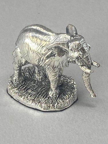 Sterling Silver Elephant Fully Hallmarked - Picture 2 of 3
