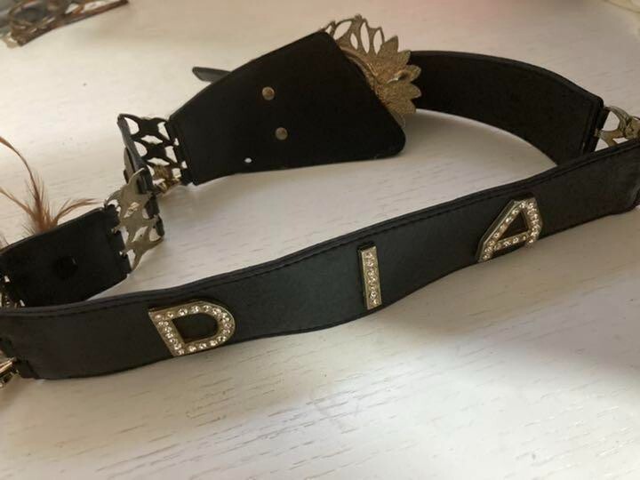 d.i.a.ダイヤ正規品☆y2k.mcbling.デカベルト☆太ベルトGAL☆ d.i.a 結晶ベルトギャルベルト チェーン付きベルト Y2K平成