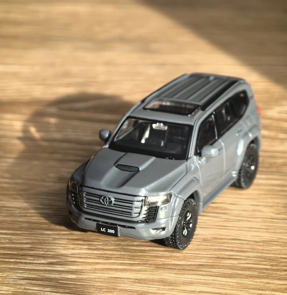 【新品・未開封】1/64 ランドクルーザー ミニカー3台セット MASDI ZD Masdi 1:64 Black LC300 Land Cruiser GR-S ORV Sports Model