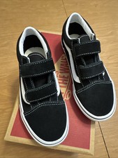 Vans Old Skool V Black/True White Kids Size 1 VN000VHE6BT