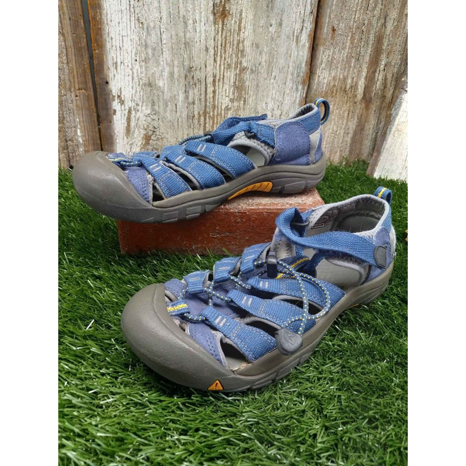 Sandali da acqua KEEN Navy Youth 5 Newport H2