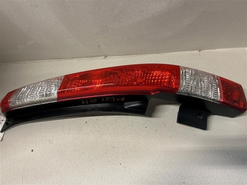 2005-2006 Honda CRV Right Passenger Side Tail Light Assembly England built OEM