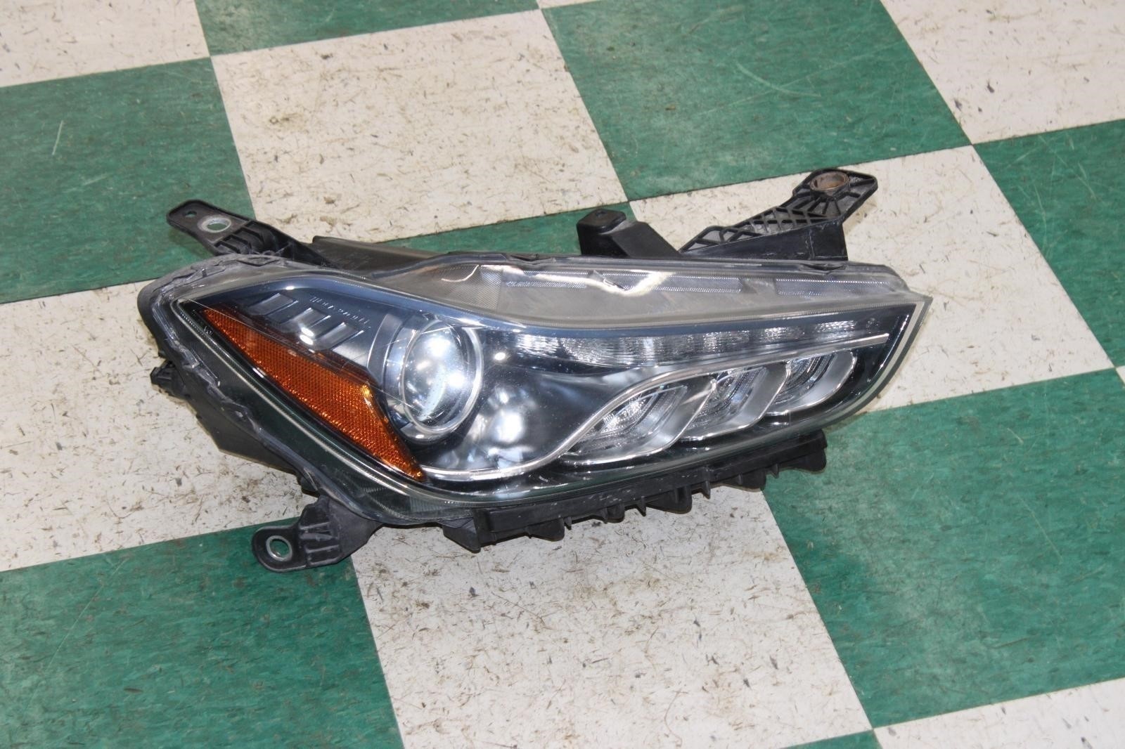 14-17 GHIBLI Xenon HID Passenger Headlight Headlamp Light Lamp Lens Factory OEM