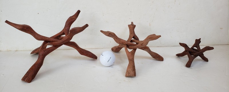 3 VINTAGE HAND CARVED WOOD FOLDING BOWL SCULPTURE TRIPODS, CROCODILE INDIA