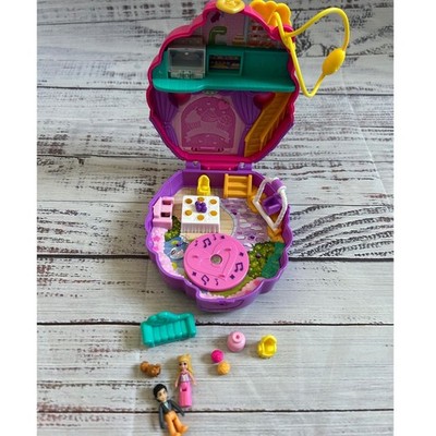 Polly Pocket Something Sweet Cupcake Compact Playset House Accessories Pink 2022
