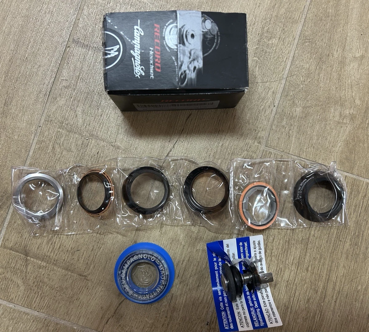 2 BEARINGS - Paire de roulement int 33mm