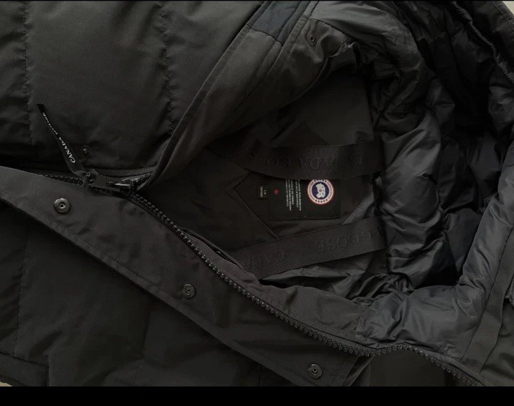 Canada Goose Macmillan Parka Mens Black Size Large image 3