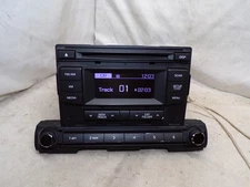 17 18 Hyundai Elantra CD Radio Receiver 96170-F2100UAT QNG48