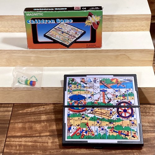 Magnetic Pocket Travel Games Racing Game, Frisbee Game and Children Game New - Picture 5 of 5