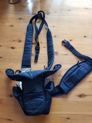 tomy safari baby carrier