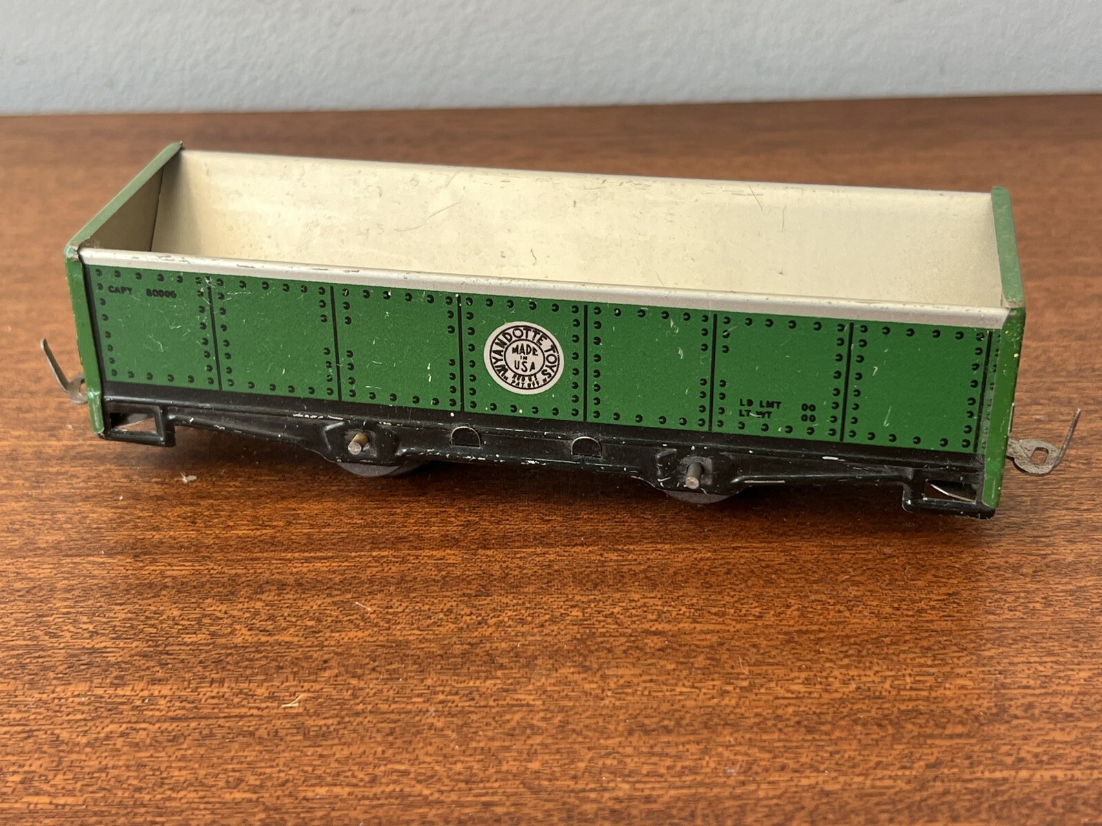 Picture 2 of 10