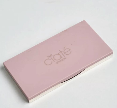 Ciate London The Velvet Palette - 12 Shades NIB MSRP = $30.00 Free Shipping - 第 3/4 張圖片