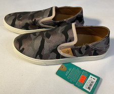Olukai Pehuea Pa'I Slip On Shoes Womens Size 8 Camouflage