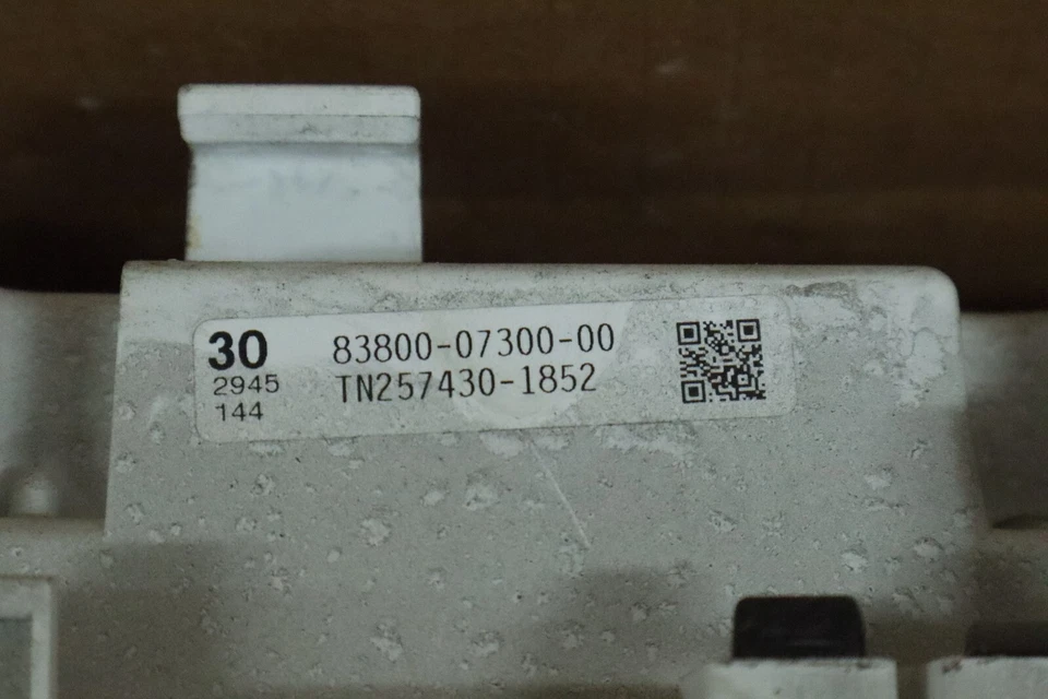 Toyota Avalon 2005 2006 cabezal de instrumento velocímetro medidor grupo UNK millas Foto 4 de 4