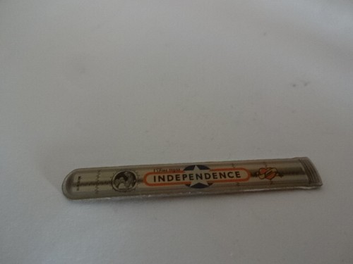 Metall-Pin - Aufschrift / Independence
