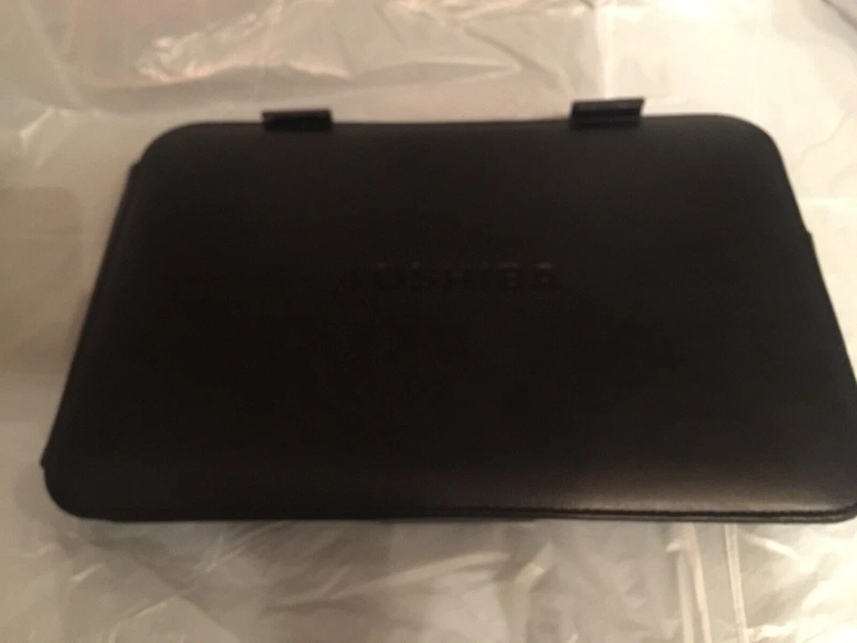 Toshiba Tablet Sleeve Case 11 x 7 - Image 2 of 4