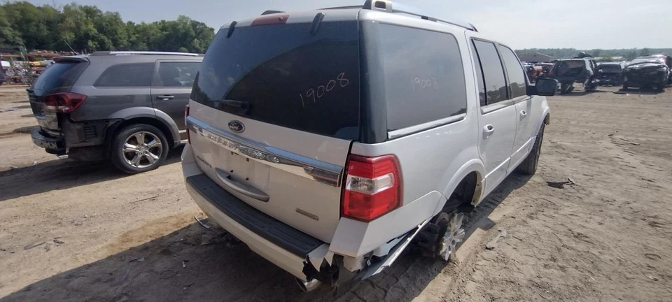 Estuche de transferencia FORD EXPEDITION 15-17 E618724 Foto 4 de 4