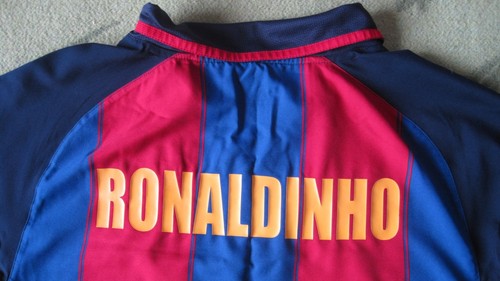 Camiseta Shirt Trikot BARCELONA Nike 10 RONALDINHO Season 2003 Size M Vintage - Imagen 7 de 7