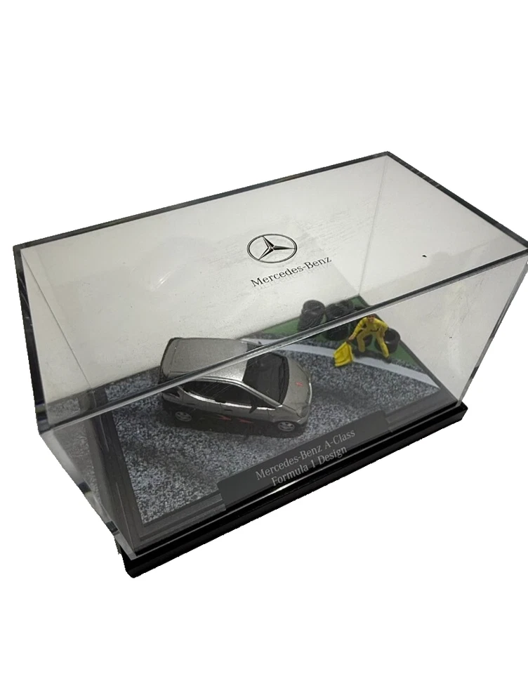 Nuevo Stock Antiguo, Mercedes Benz Clase A, Diseño F1, Busch, Escala 1:87, B66960801 Foto 2 de 4
