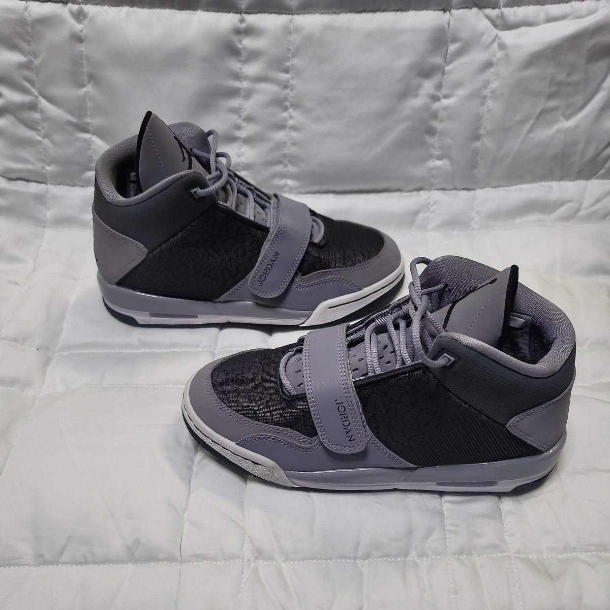 jordan v iv iii price