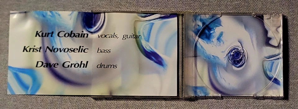 Nirvana Live In Seattle, Saturday Night Live, And Del Mar, California 1991 Songs Foto 3 de 4