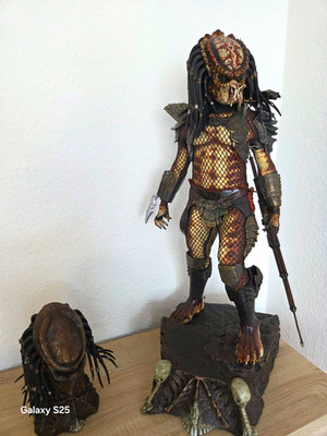 Sideshow Maquette Predator 2  Reapaint