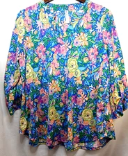 Dear Scarlett Lizzie Blouse Pullover Roll Tab Sleeve Size Med Multicolor Floral