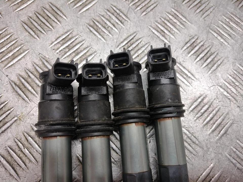 Suzuki GSXR 1000 L5 XR GSXR 1000 AL5 2015 ABS BOBINA DE ENCENDIDO/BOBINAS  Foto 3 de 4