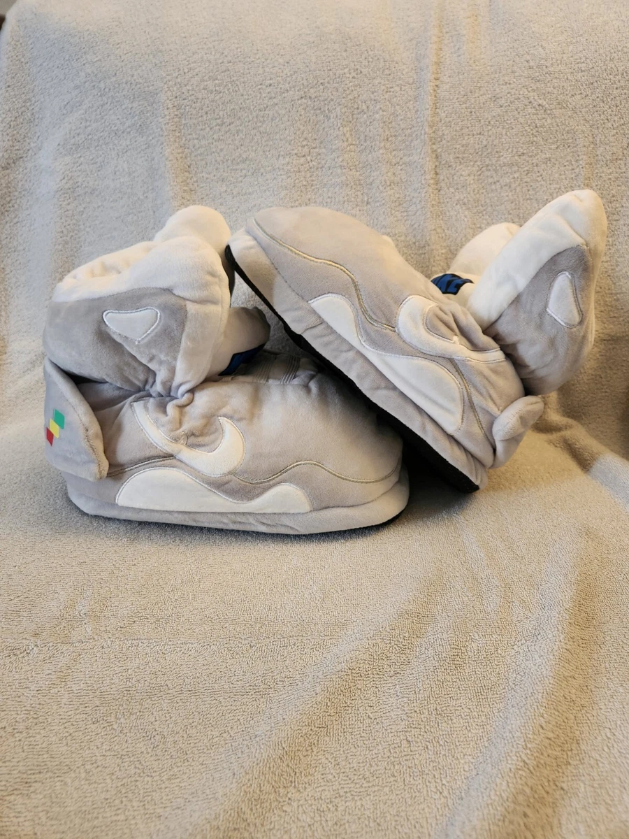 House of future store slip on