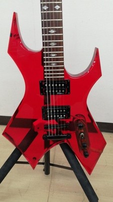 [B.C. RICH] SE WARLOCK Modell rot mit Gigbag E-Gitarre gebraucht aus Japan