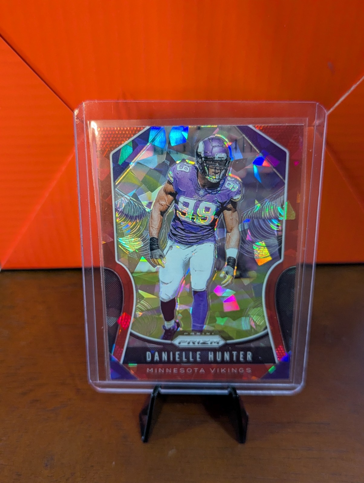 2019 Panini Prizm - Danielle Hunter #129 Red Ice Prizm Vikings