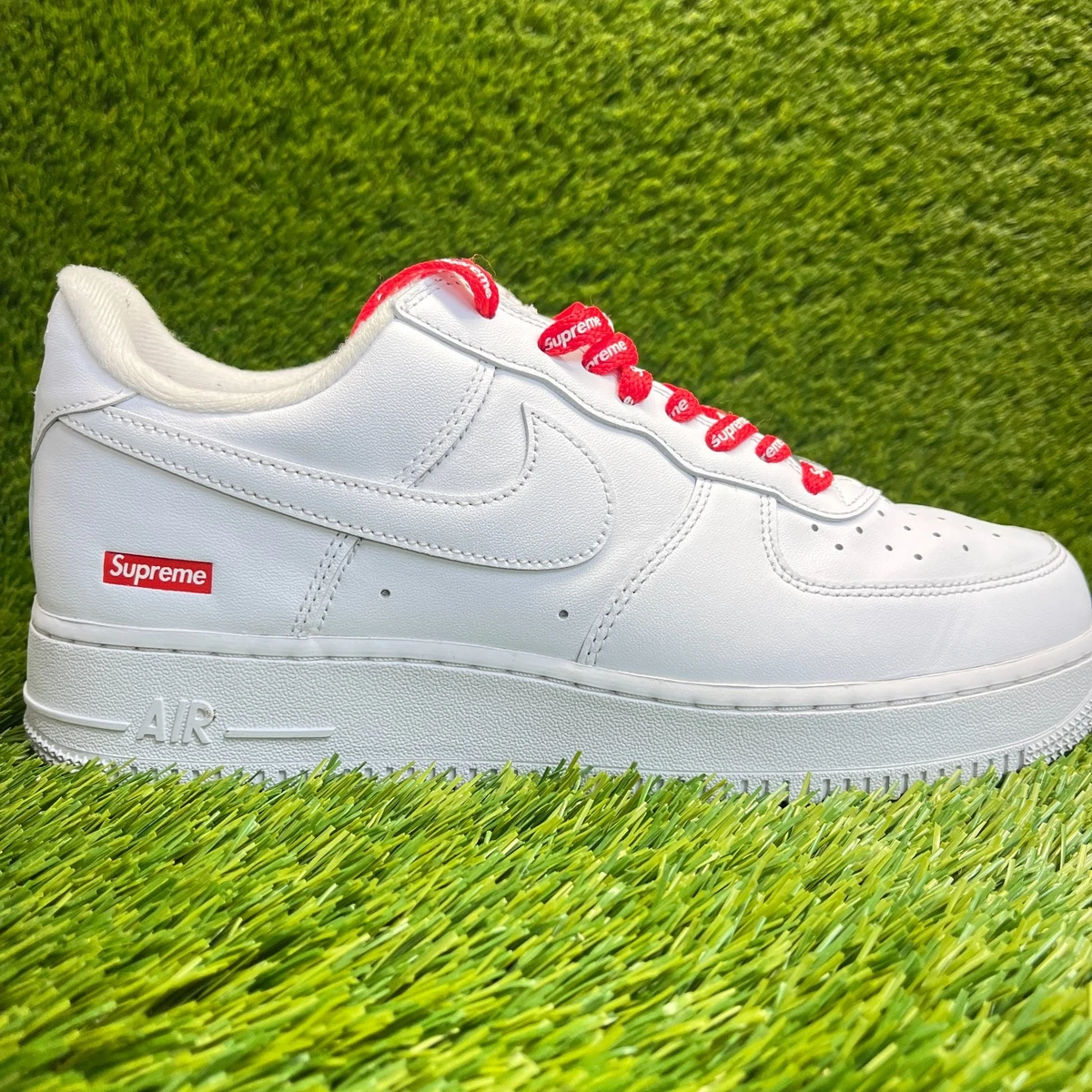 Preços baixos em Nike Air Force 1 Supreme White | eBay
