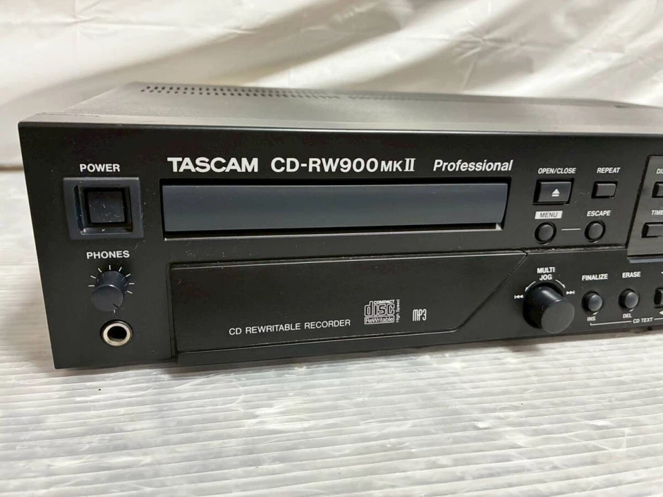 Tascam CD-RW900MKII Professional CD Recorder / Player Fully Working Confirmed - Image 2 of 4