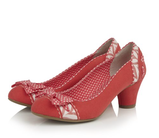 coral mid heel shoes