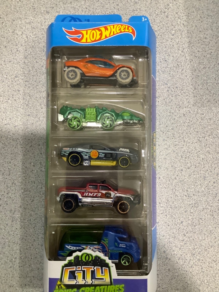 ルヴィ 5点セット Hot Wheels 5-Pack Gift Pack Lamborghini, Corvette, Fast & Furious