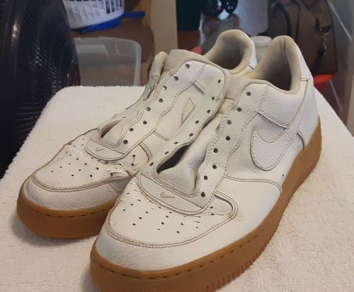 Air Force 1 2015 Low Gum Sole Sneakers 