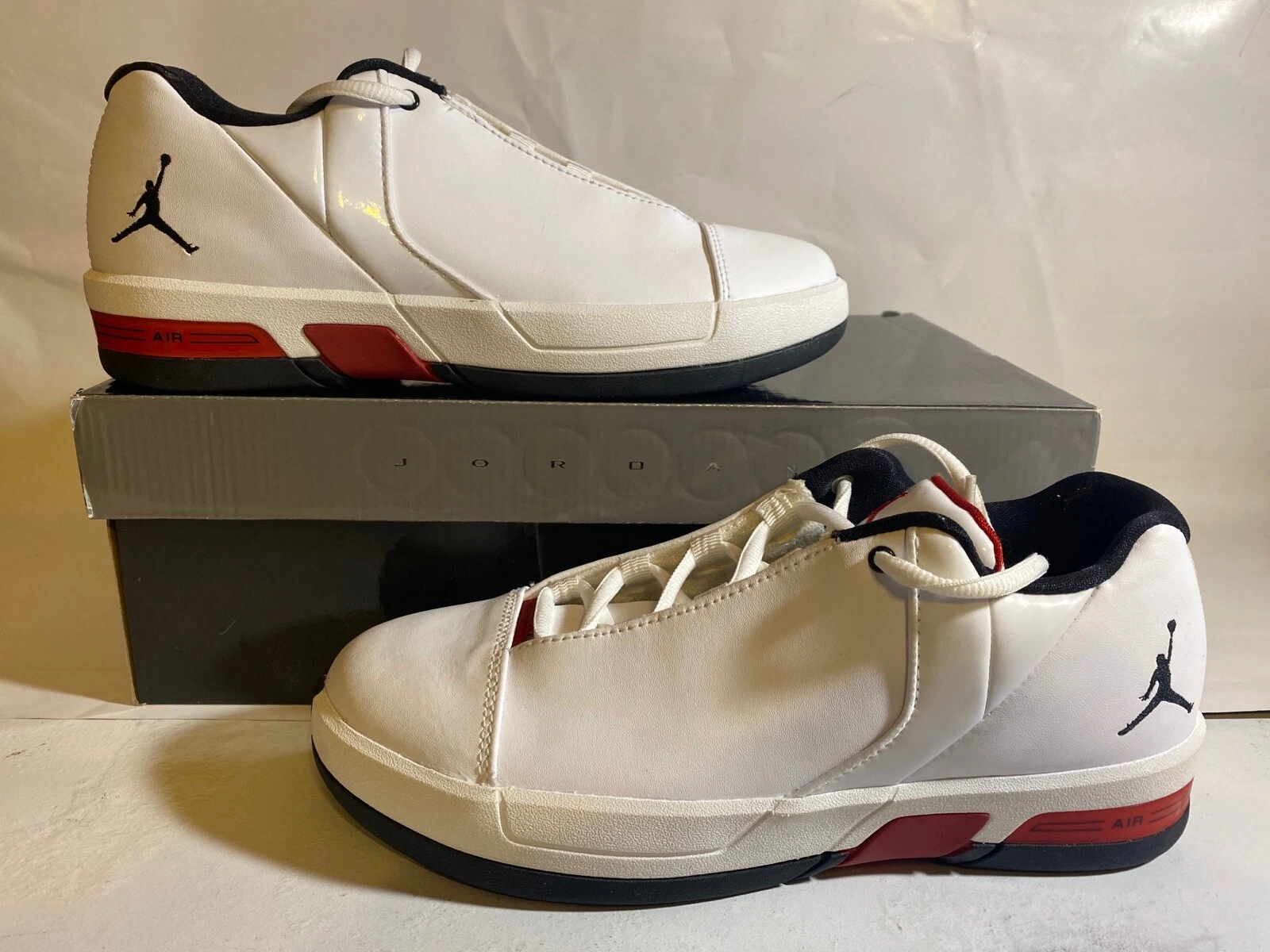 Nuovo Jordan TE 3 Low gs taglia 6 Michael Jordan Chicago Bulls retrò Jordan Jumpman