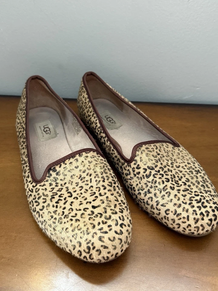 Zapatos planos de ballet UGG Alloway metálicos de leopardo para mujer talla 11 piel de oveja Foto 2 de 4