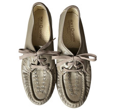 Soft Spots Shoes Sz 8M Beige Low Heel Tie Closure Made in USA Vintage