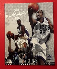 MILWAUKEE BUCKS 2005 2006 Yearbook NBA Basketball Michael Redd Terry Stotts Vtg